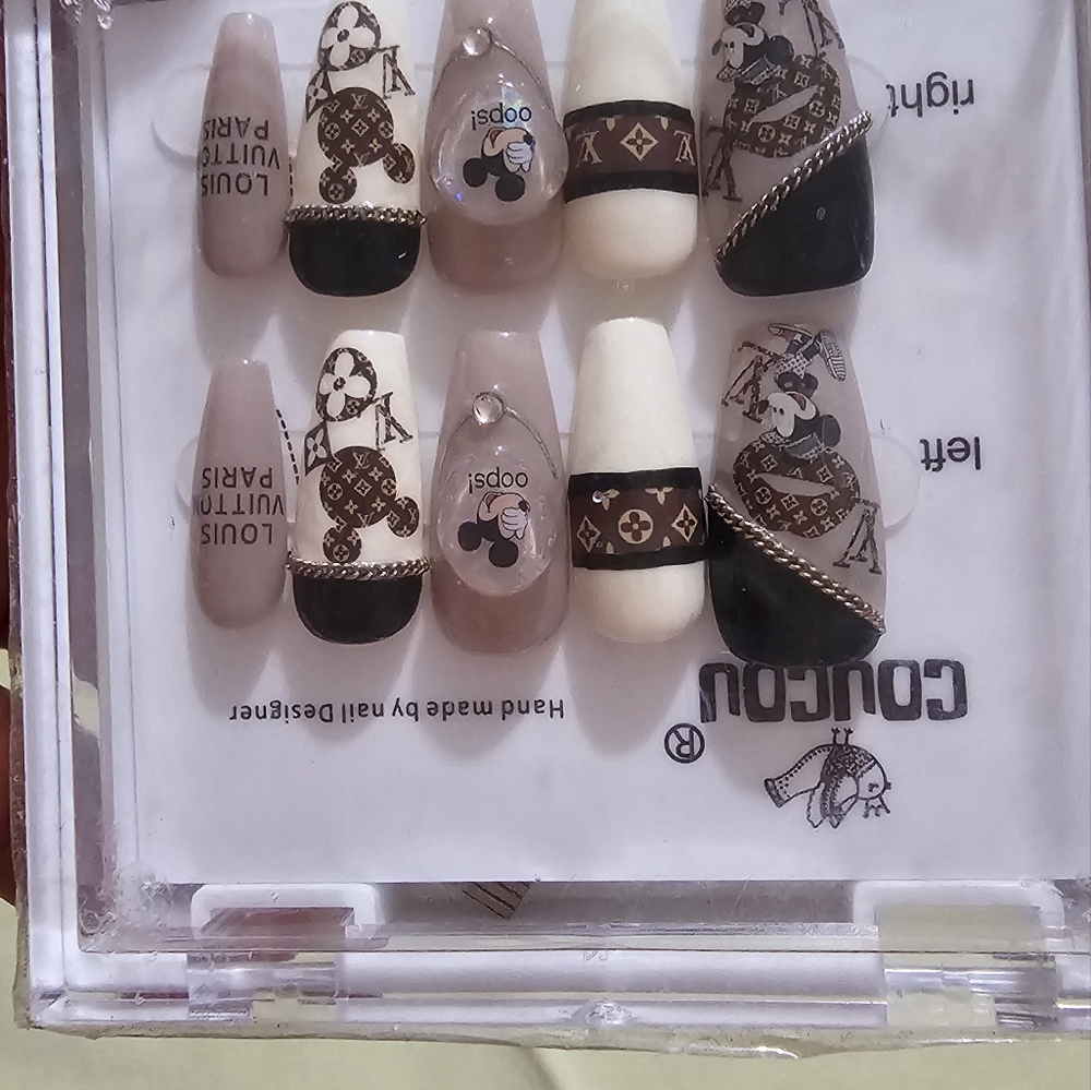 Press On Nails